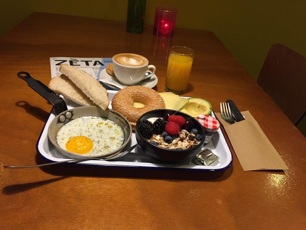Zeta Beds Bed & Breakfast กรุงเฮก ภายนอก รูปภาพ
