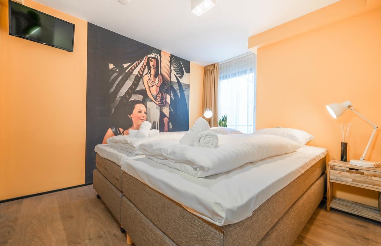 Zeta Beds Bed & Breakfast กรุงเฮก ภายนอก รูปภาพ