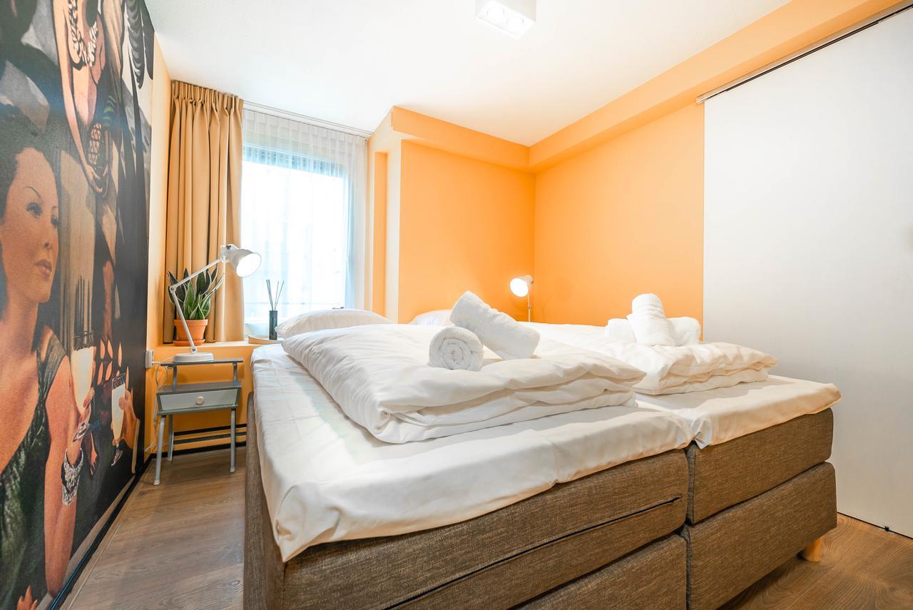 Zeta Beds Bed & Breakfast กรุงเฮก ภายนอก รูปภาพ