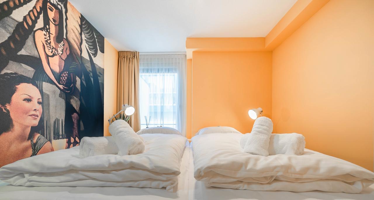 Zeta Beds Bed & Breakfast กรุงเฮก ภายนอก รูปภาพ