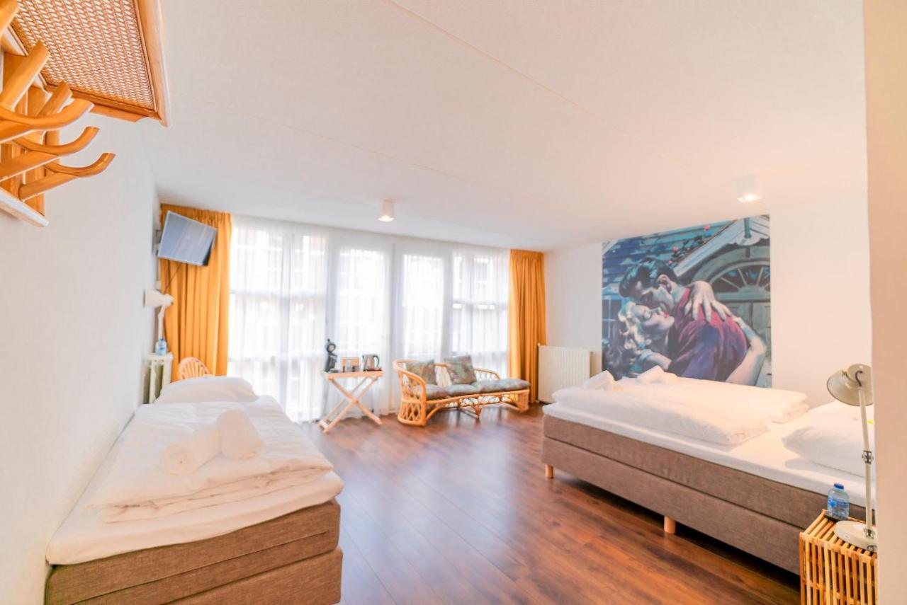 Zeta Beds Bed & Breakfast กรุงเฮก ภายนอก รูปภาพ