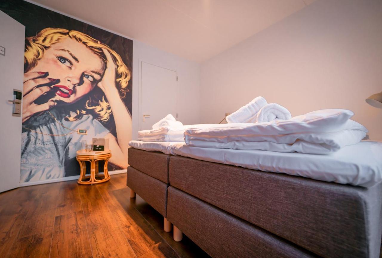 Zeta Beds Bed & Breakfast กรุงเฮก ภายนอก รูปภาพ
