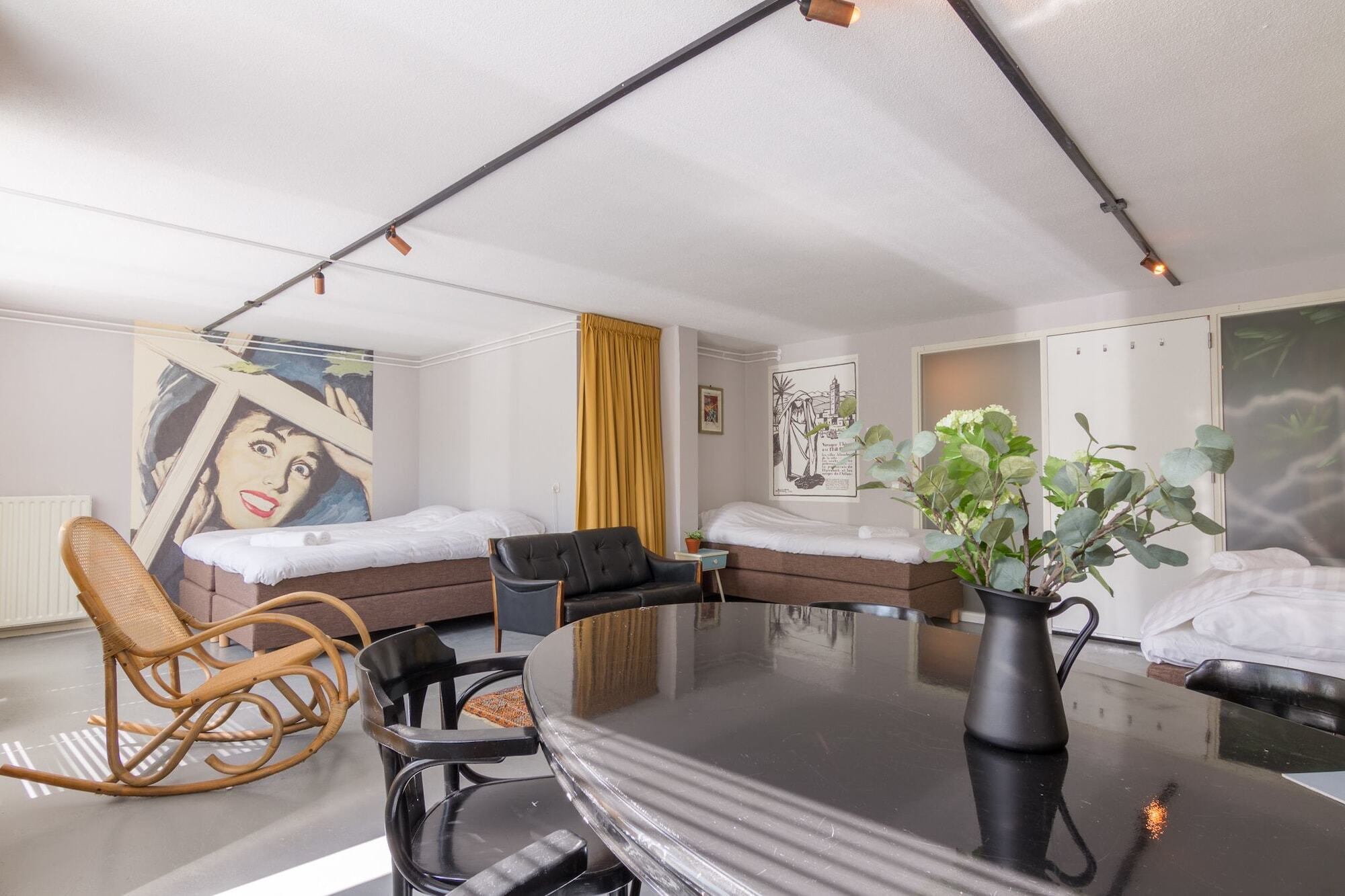 Zeta Beds Bed & Breakfast กรุงเฮก ภายนอก รูปภาพ